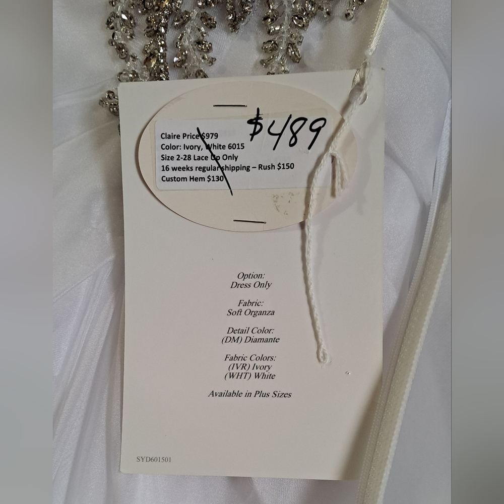 NEVER WORN wedding dress